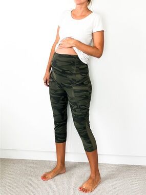 High-Waist Camo Maternity Capri Leggings
